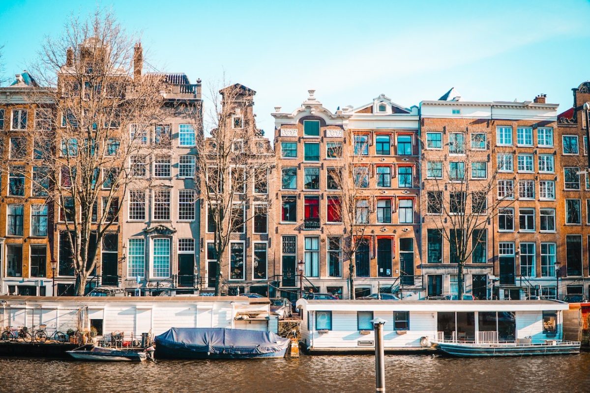 Amsterdam'da İş Bulma Rehberi